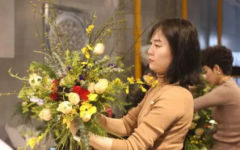 鉴于插花艺培训班选择看自身需求
